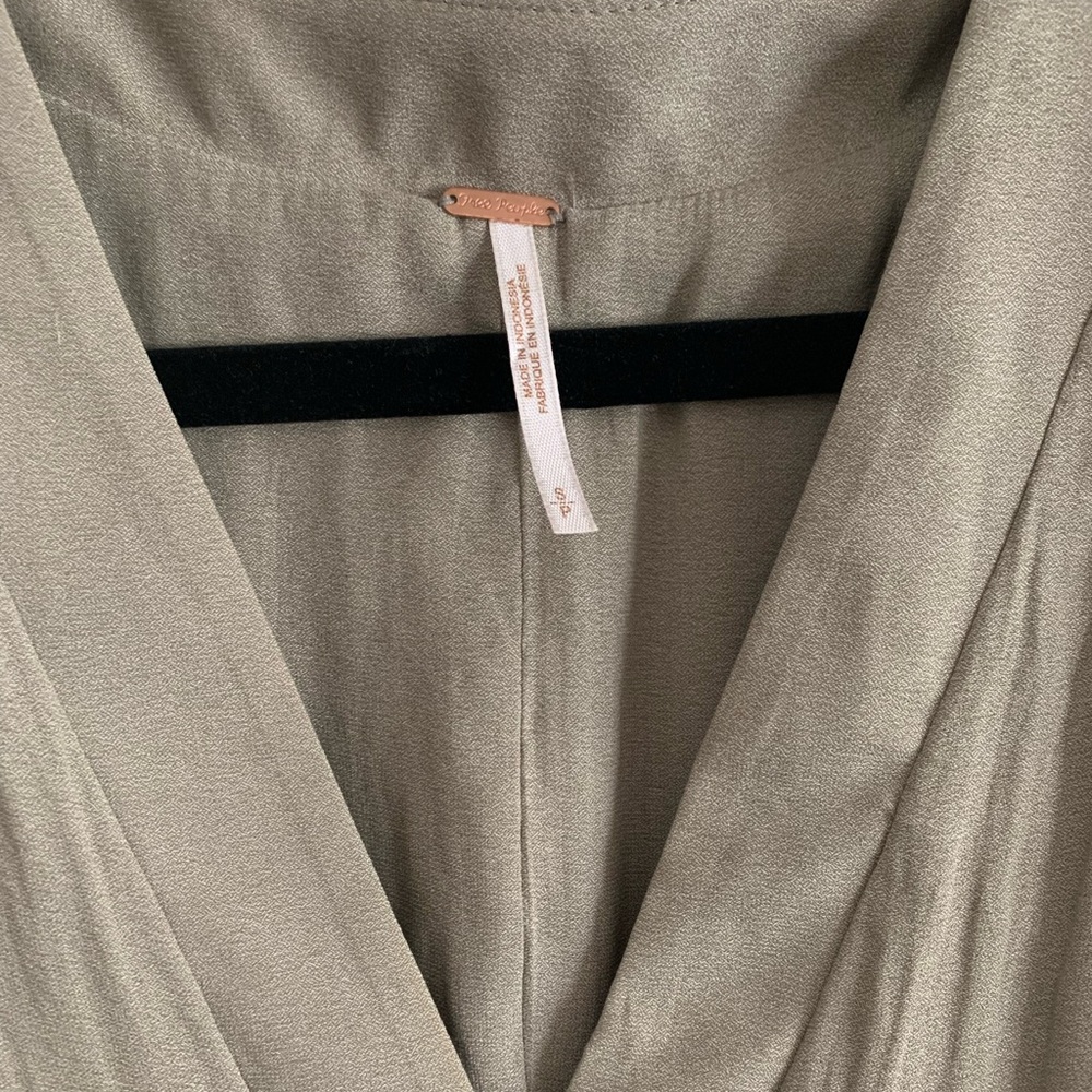 FreePeople Tops - Picture 2 of 5